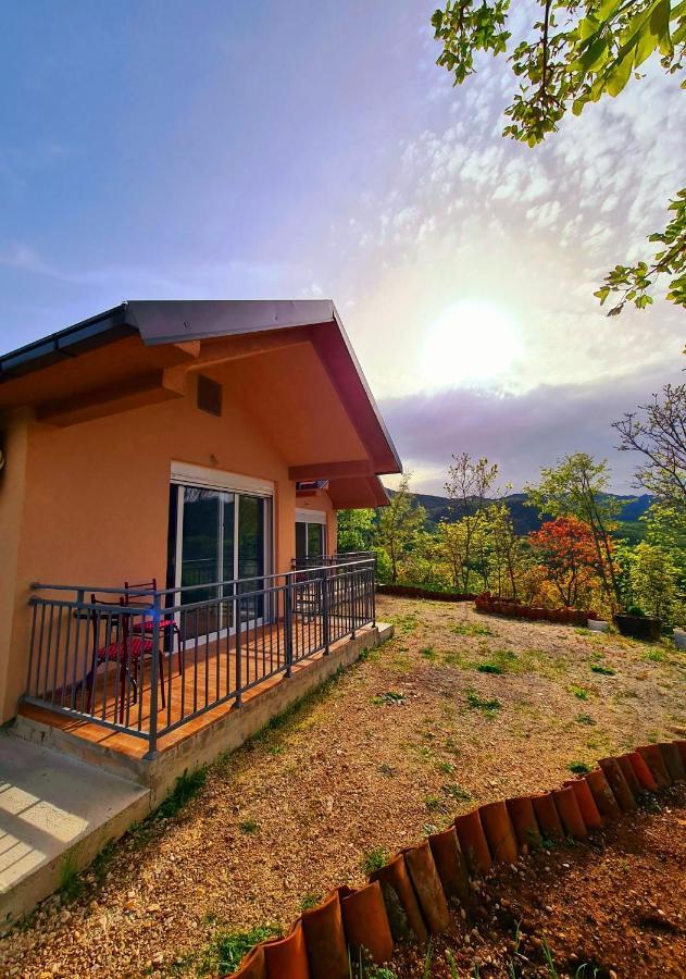 S&M Apartments Rijeka Crnojevića Dış mekan fotoğraf